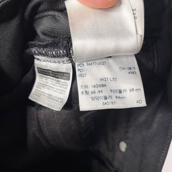 Levis Womens Size 27 x 30 Black 721 High Rise Skinny Jeans Cotton Stretch Denim - Picture 11 of 12